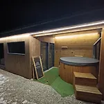 Trzy Kopce & Bike & Sauna Apartment *